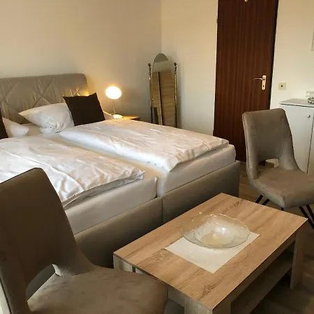 Dabrunz Πανσιόν